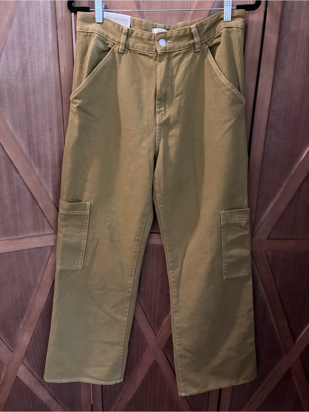 H&M Women’s Cargo Pants in Olive Green SIZE 10